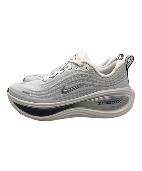 NIKE（ナイキ）NIKE (ナイキ) W Vomero Plus ホワイト サイズ:23cmの古着・服飾アイテム
