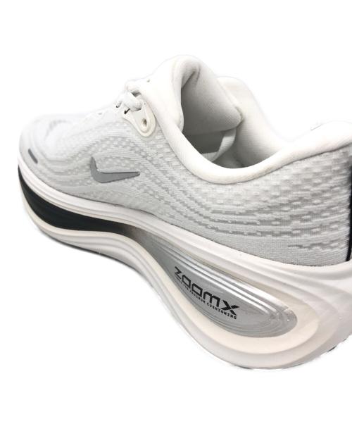 NIKE（ナイキ）NIKE (ナイキ) W Vomero Plus ホワイト サイズ:23cmの古着・服飾アイテム