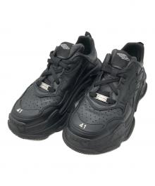 BALENCIAGA（バレンシアガ）の古着「Triple S Sporty」｜ブラック