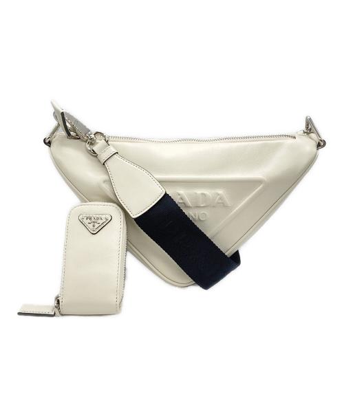 PRADA（プラダ）PRADA (プラダ) トライアングルショルダーバッグ ホワイト サイズ:下記参照の古着・服飾アイテム