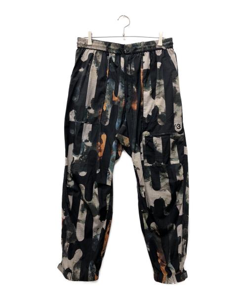 Y-3（ワイスリー）Y-3 (ワイスリー) CH1 CAMO ALLOVER PRINT PANTS ブラック×グレー サイズ:Mの古着・服飾アイテム