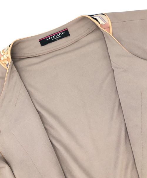 LEONARD FASHION（レオナールファッション）LEONARD FASHION (レオナールファッション) フラワーパイピング セットアップワンピース グレー サイズ:Mの古着・服飾アイテム