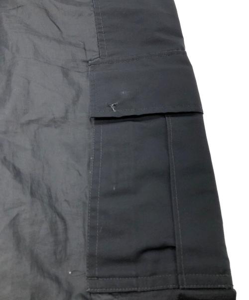 NIKE（ナイキ）NIKE (ナイキ) sacai (サカイ) AS U NRG Pant ロゴプリントナイロンカーゴパンツ ブラック サイズ:SIZE Mの古着・服飾アイテム