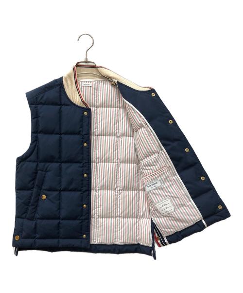 Thom Browne（トムブラウン）Thom Browne (トムブラウン) キルトダウンベスト ネイビーの古着・服飾アイテム