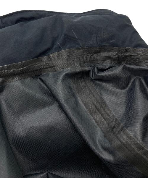 US ARMY（ユーエスアーミー）US ARMY (ユーエスアーミー) ECWCS GEN2 GORE-TEX PARKA ブラック サイズ:MEDIUM-REGULARの古着・服飾アイテム