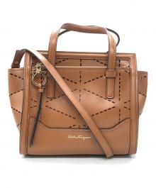 Salvatore Ferragamo（サルヴァトーレ フェラガモ）の古着「AMY カットワーク2WAYバッグ」｜ブラウン