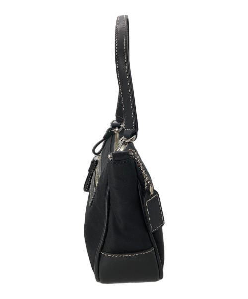 COACH（コーチ）COACH (コーチ) ナイロンアクセサリーポーチ ブラックの古着・服飾アイテム