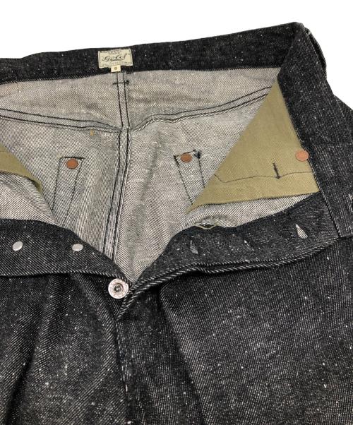 gold（ゴールド）gold (ゴールド) RECYCLED WASTE SUVIN COTTON YARN 11.5oz. DENIM 5POCKET WIDE PANTS WW II MODEL ブラック サイズ:SIZE Sの古着・服飾アイテム