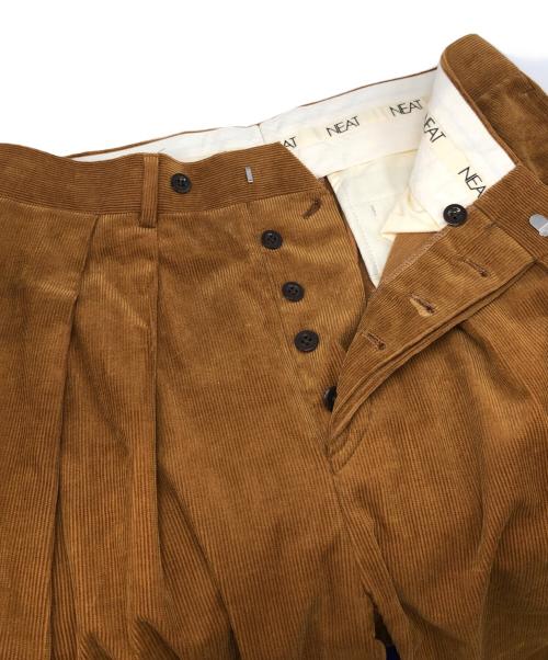 NEAT（ニート）NEAT (ニート) コーデュロイタックパンツ ブラウン サイズ:48の古着・服飾アイテム