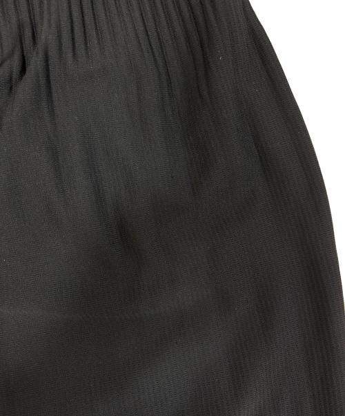 HOMME PLISSE ISSEY MIYAKE（オム プリッセ イッセイ ミヤケ）HOMME PLISSE ISSEY MIYAKE (オム プリッセ イッセイ ミヤケ) 消しプリーツパンツ ブラック サイズ:2の古着・服飾アイテム
