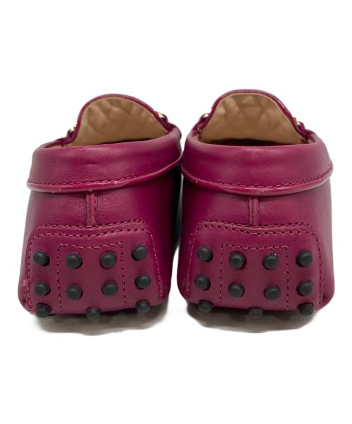 TOD'S（トッズ）TOD'S (トッズ) ダブルT ドライビングシューズ パープル サイズ:37の古着・服飾アイテム