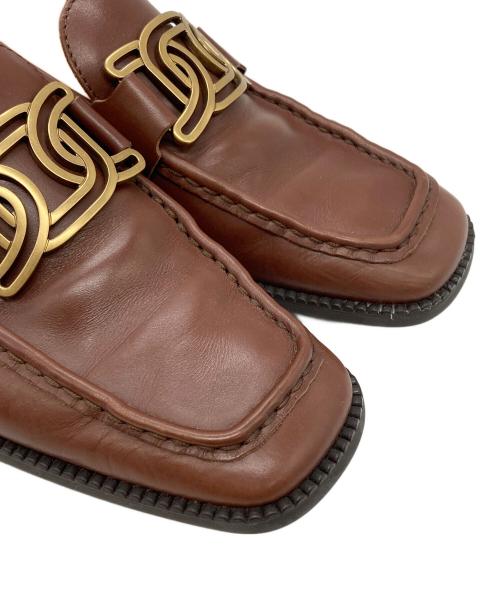 TOD'S（トッズ）TOD'S (トッズ) ケイト チェーンスクエアトゥローファー ブラウン サイズ:37の古着・服飾アイテム
