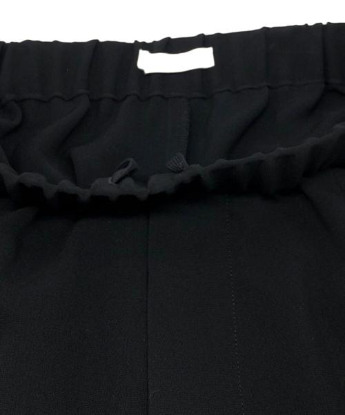 GALERIE VIE（ギャルリーヴィー）GALERIE VIE (ギャルリーヴィー) ダブルクロス ツータックイージーパンツ ブラック サイズ:SIZE 36 未使用品の古着・服飾アイテム