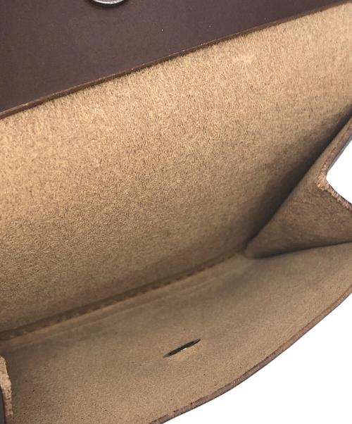 MR.OLIVE（ミスターオリーブ）MR.OLIVE (ミスターオリーブ) HORWEEN CHROMEXCEL LEATHER MINI WALLET ブラウンの古着・服飾アイテム