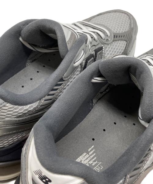 NEW BALANCE（ニューバランス）NEW BALANCE (ニューバランス) ABZORB 2010 Grey Days ローカットスニーカー グレー サイズ:24cmの古着・服飾アイテム