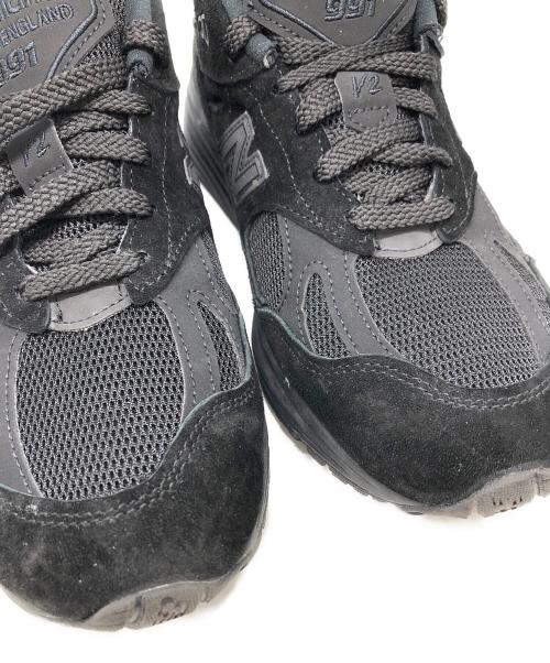 NEW BALANCE（ニューバランス）NEW BALANCE (ニューバランス) 991 V2 ローカットスニーカー ブラック サイズ:UK8の古着・服飾アイテム