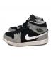 NIKE (ナイキ) Air Jordan 1 Mid 