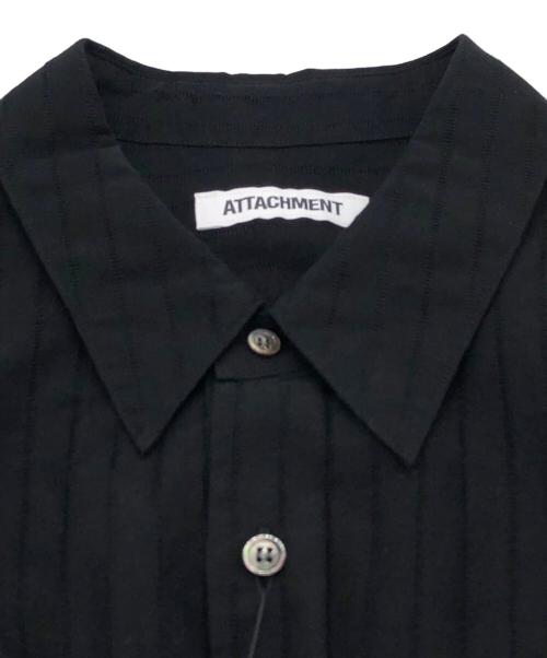 ATTACHMENT（アタッチメント）ATTACHMENT (アタッチメント) ストライプレノクロス オーバーサイズシャツ ブラック サイズ:SIZE 2の古着・服飾アイテム