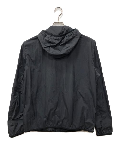 Calvin Klein Jeans（カルバンクラインジーンズ）Calvin Klein Jeans (カルバンクラインジーンズ) ウインドブレーカージャケット グレー サイズ:SIZE Mの古着・服飾アイテム