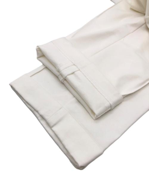 movb（モーヴ）movb (モーヴ) Duplex Cotton Jersey フレックスモーショントラベルスラックス ホワイト サイズ:SIZE 46の古着・服飾アイテム