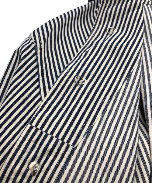 BUZZ RICKSON'S（バズリクソンズ）BUZZ RICKSON'S (バズリクソンズ) WWII ヒッコリーストライプ カバーオール ホワイト×ネイビー サイズ:SIZE 40の古着・服飾アイテム