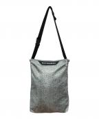 marimekkoマリメッコ）の古着「Neat Crossbody Unikko」｜グレー