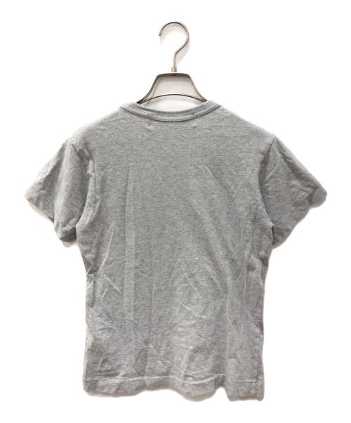 PLAY COMME des GARCONS（プレイコムデギャルソン）PLAY COMME des GARCONS (プレイコムデギャルソン) ハートロゴTシャツ グレー サイズ:SIZE XXSの古着・服飾アイテム