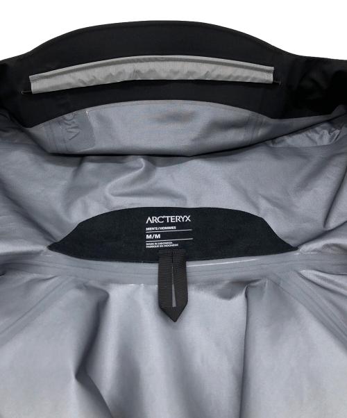 ARC'TERYX（アークテリクス）ARC'TERYX (アークテリクス) BETA JACKET ブラック サイズ:SIZE Mの古着・服飾アイテム