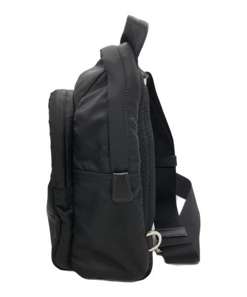 PRADA（プラダ）PRADA (プラダ) Re-Nylon サフィアーノレザーバックパック ブラックの古着・服飾アイテム