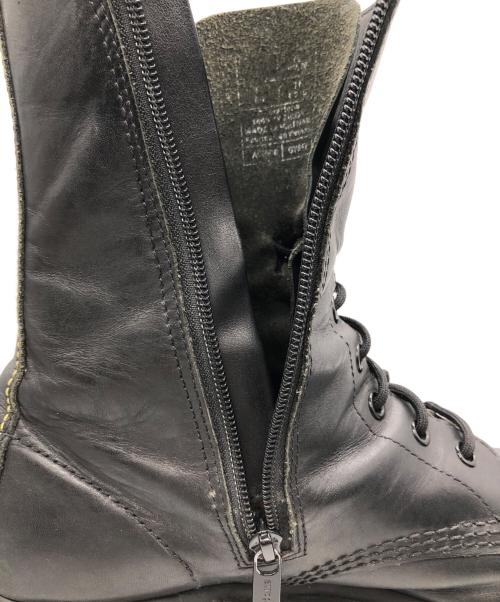 Dr.Martens（ドクターマーチン）Dr.Martens (ドクターマーチン) YOHJI YAMAMOTO (ヨウジヤマモト) ZIGGY 捻じれ10ホールブーツ ブラック サイズ:UK8の古着・服飾アイテム