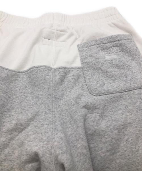 SUPREME（シュプリーム）SUPREME (シュプリーム) MM6 Maison Margiela (エムエムシックスメゾンマルジェラ) Eagle Sweatpant グレー サイズ:SIZE Sの古着・服飾アイテム