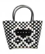 MARNIマルニ）の古着「フラワーカフェピクニックバッグ」｜ホワイト×ブラック