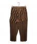 me ISSEY MIYAKE (ミーイッセイ ミヤケ) ZIG ZAG PLEATS テーパードパンツ ブラウン サイズ:SIZE FREE：18000円