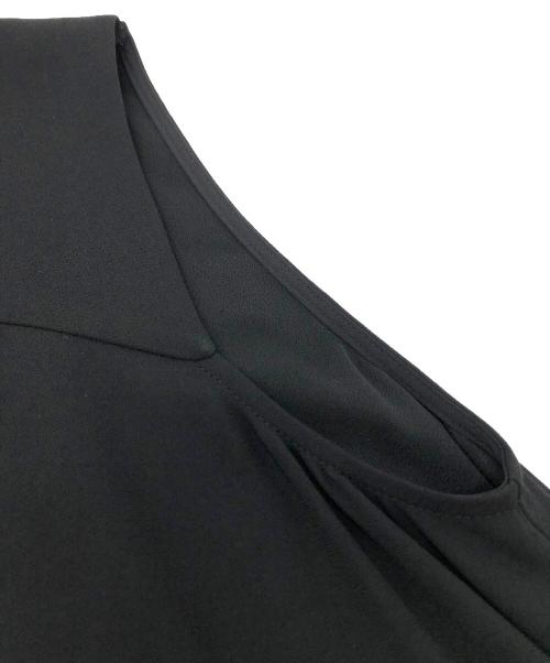 theory luxe（セオリーリュクス）theory luxe (セオリーリュクス) サテンノースリーブロングワンピース ブラック サイズ:38の古着・服飾アイテム