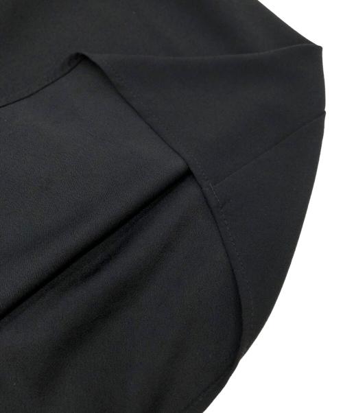 theory luxe（セオリーリュクス）theory luxe (セオリーリュクス) サテンノースリーブロングワンピース ブラック サイズ:38の古着・服飾アイテム