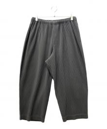 HOMME PLISSE ISSEY MIYAKE（オム プリッセ イッセイ ミヤケ）の古着「プリーツワイドパンツ」｜グレー