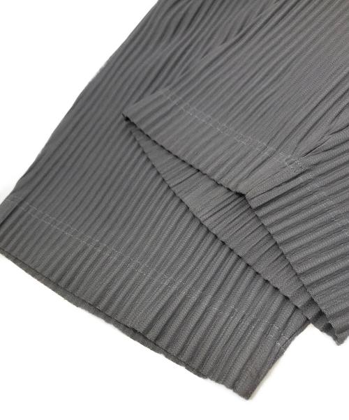 HOMME PLISSE ISSEY MIYAKE（オム プリッセ イッセイ ミヤケ）HOMME PLISSE ISSEY MIYAKE (オム プリッセ イッセイ ミヤケ) プリーツワイドパンツ グレー サイズ:2の古着・服飾アイテム