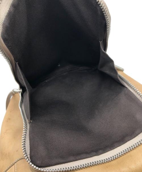 Maison Margiela 11（メゾンマルジェラ 11）Maison Margiela 11 (メゾンマルジェラ 11) ショルダーバッグ ベージュ サイズ:下記参照の古着・服飾アイテム