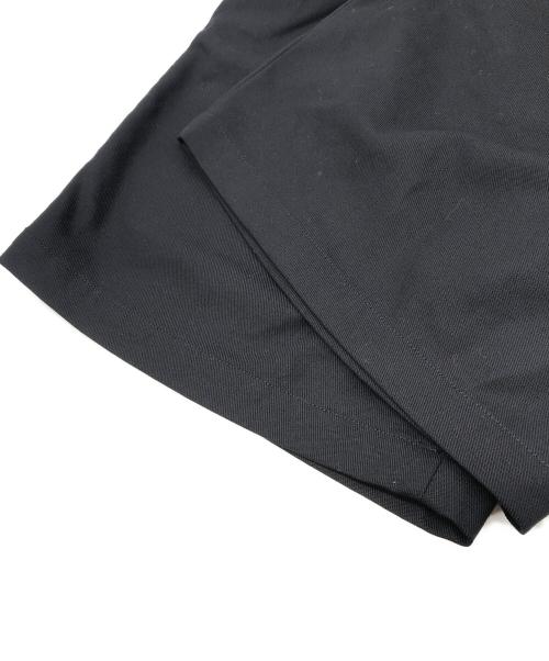NEAT（ニート）NEAT (ニート) 2タックショーツ ブラック サイズ:44の古着・服飾アイテム