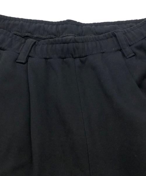 UMBRO（アンブロ）UMBRO (アンブロ) epnok (エプノック) Curved Tack Sweatpants ブラック サイズ:SIZE Lの古着・服飾アイテム