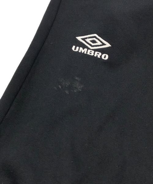 UMBRO（アンブロ）UMBRO (アンブロ) epnok (エプノック) Curved Tack Sweatpants ブラック サイズ:SIZE Lの古着・服飾アイテム
