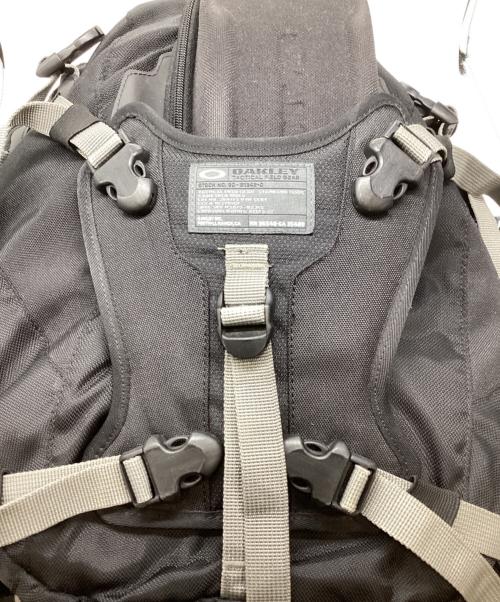 OAKLEY（オークリー）OAKLEY (オークリー) タクティカルフィールドギアバックパック ブラックの古着・服飾アイテム