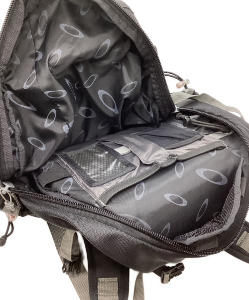 OAKLEY（オークリー）OAKLEY (オークリー) タクティカルフィールドギアバックパック ブラックの古着・服飾アイテム