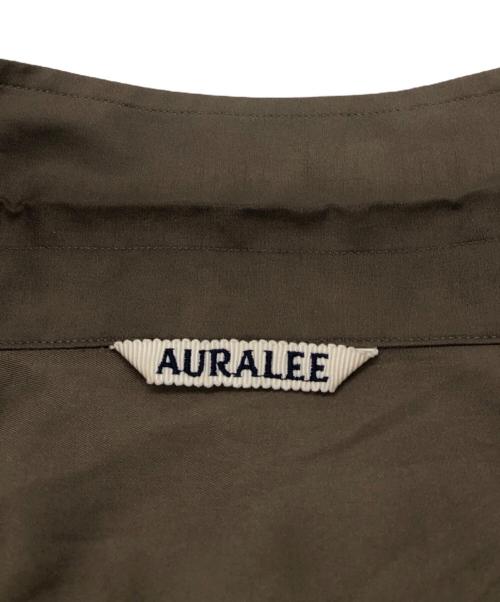 AURALEE（オーラリー）AURALEE (オーラリー) WASHED FINX TWILL BIG SHIRT カーキ サイズ:4の古着・服飾アイテム