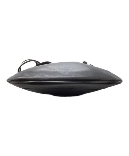 BALLY（バリー）BALLY (バリー) レザーショルダーバッグ ブラックの古着・服飾アイテム