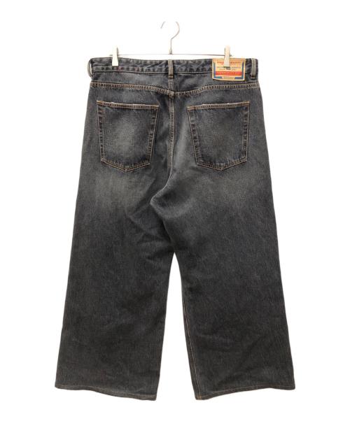 DIESEL（ディーゼル）DIESEL (ディーゼル) D-RISE バギーデニムパンツ ブラック サイズ:SIZE 36の古着・服飾アイテム