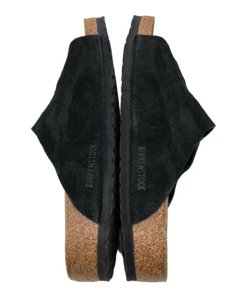 BIRKENSTOCK（ビルケンシュトック）BIRKENSTOCK (ビルケンシュトック) チューリッヒ スウェードサンダル ブラック×ベージュ サイズ:28cmの古着・服飾アイテム