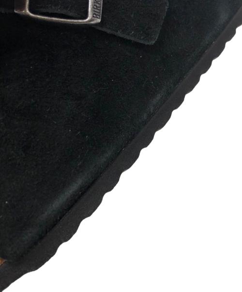 BIRKENSTOCK（ビルケンシュトック）BIRKENSTOCK (ビルケンシュトック) チューリッヒ スウェードサンダル ブラック×ベージュ サイズ:28cmの古着・服飾アイテム