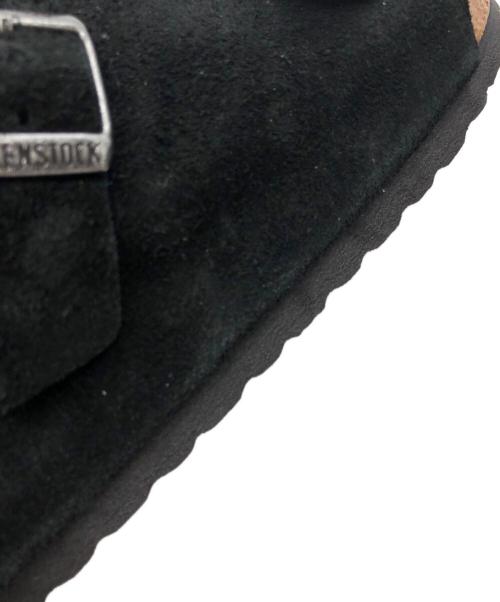BIRKENSTOCK（ビルケンシュトック）BIRKENSTOCK (ビルケンシュトック) チューリッヒ スウェードサンダル ブラック×ベージュ サイズ:28cmの古着・服飾アイテム