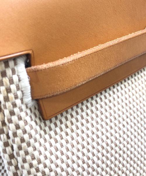 HERMES（エルメス）HERMES (エルメス) 2WAYショルダーバッグ ベージュ×ブラックの古着・服飾アイテム